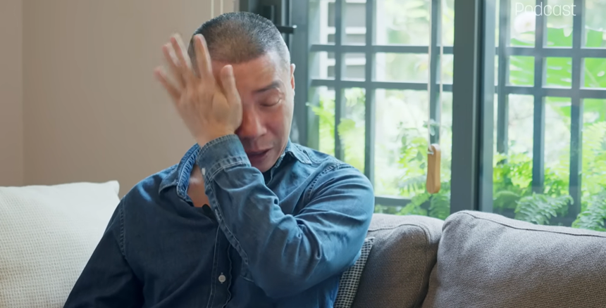 NSND Công Lý bật khóc vì từng muốn chia tay vợ, lần đầu trải lòng về thời gian bạo bệnh - Ảnh 3. NSND Công Lý bật khóc vì từng muốn chia tay vợ, lần đầu trải lòng về thời gian bạo bệnh - Ảnh 3.