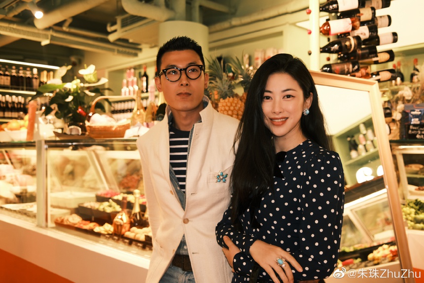 Không phải Chi Pu, đây mới là mỹ nhân đẹp nhất show "Đạp gió 2023": Gia thế "trâm anh thế phiệt", 8 năm liên tiếp lọt top gương mặt đẹp nhất thế giới - Ảnh 6. Không phải Chi Pu, đây mới là mỹ nhân đẹp nhất show "Đạp gió 2023": Gia thế "trâm anh thế phiệt", 8 năm liên tiếp lọt top gương mặt đẹp nhất thế giới - Ảnh 6.