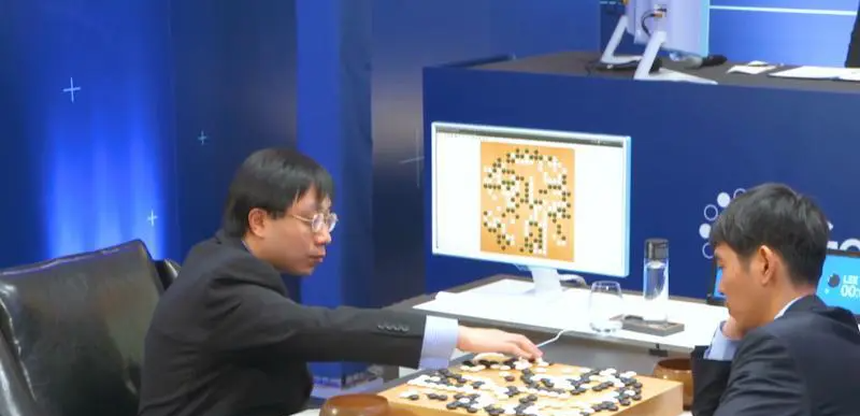 Chuyện nghề làm cờ vây cổ truyền ở Trung Quốc: Nghệ nhân tận tâm thổi hồn vào hàng nghìn hạt cờ mỗi ngày, thành phẩm nhỏ bé nhưng tinh xảo như ngọc quý - Ảnh 9.