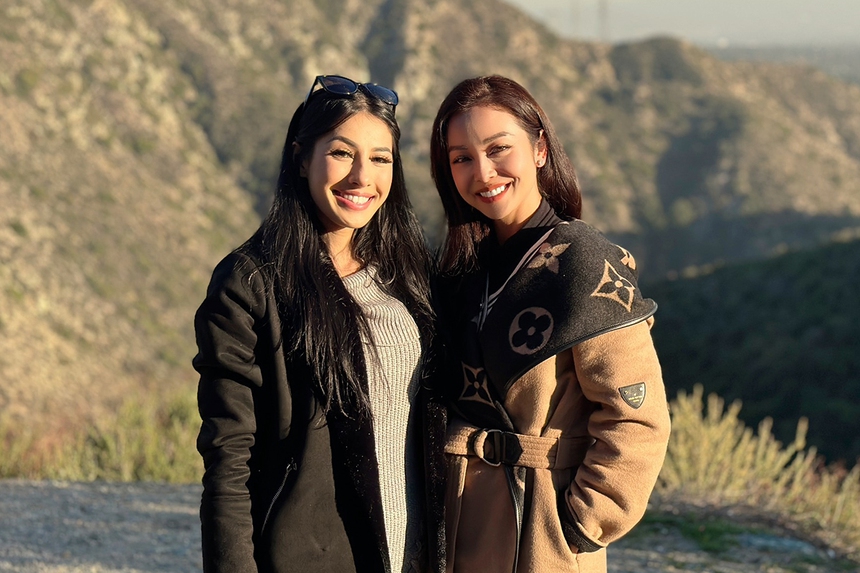 Gia đình toàn "cực phẩm" của Jennifer Phạm: Em gái xinh như hoa hậu, em trai không thua kém tài tử - Ảnh 4.