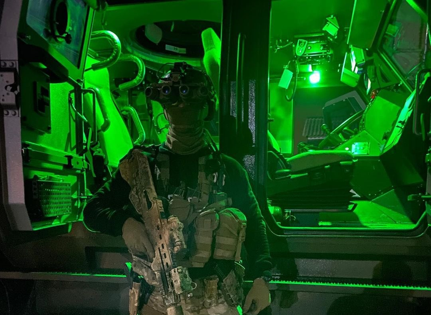 Các thiết bị nhìn đêm vừa khó mua vừa cao giá, liệu có phải "đắt xắt ra miếng"? - Ảnh 4. Các thiết bị nhìn đêm vừa khó mua vừa cao giá, liệu có phải "đắt xắt ra miếng"? - Ảnh 4.