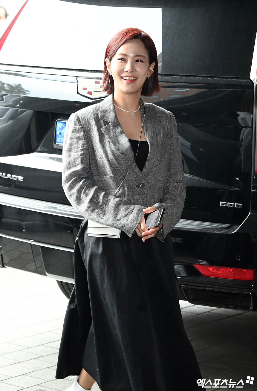 Dàn khách mời khủng lộ diện tại đám cưới Lee Da Hae - Se7en: Jaejoong và Lee Soo Hyuk siêu soái, Gummy và Taeyang có vai trò đặc biệt  - Ảnh 11.