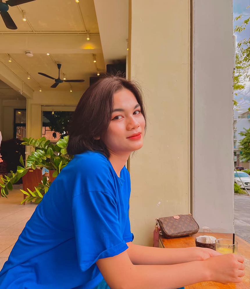 Nhan sắc Vi Thị Như Quỳnh, chủ công thay đổi cục diện giúp bóng chuyền nữ Việt Nam làm nên lịch sử - Ảnh 2.