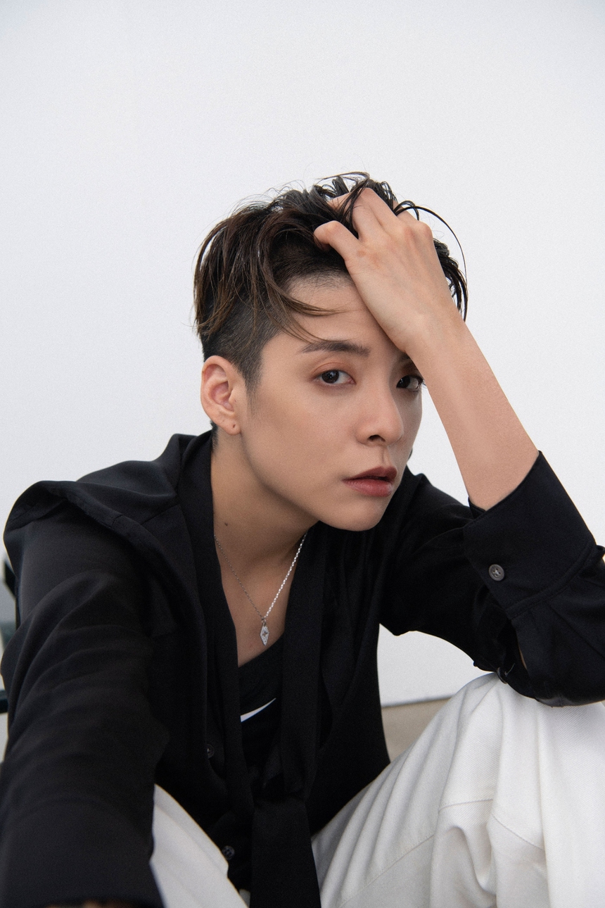 Amber - nữ ca sĩ được netizen xứ Trung lập “siêu thoại ghép đôi” với Chi Pu là ai?  - Ảnh 5.