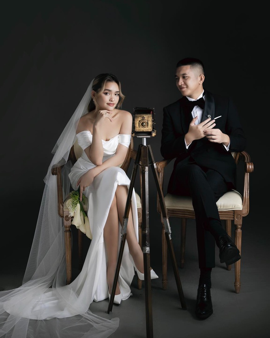 Nguyên tắc "mãi keo" của các hot couple yêu lâu năm: Chỉ một việc đơn giản nhưng không phải ai cũng làm được - Ảnh 3. Nguyên tắc "mãi keo" của các hot couple yêu lâu năm: Chỉ một việc đơn giản nhưng không phải ai cũng làm được - Ảnh 3.