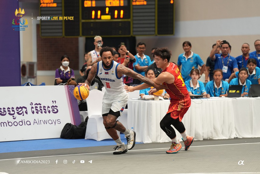 Nhập tịch 3 'người khổng lồ' từ Mỹ, chủ nhà Campuchia dễ dàng lấy HCV SEA Games - Ảnh 2.