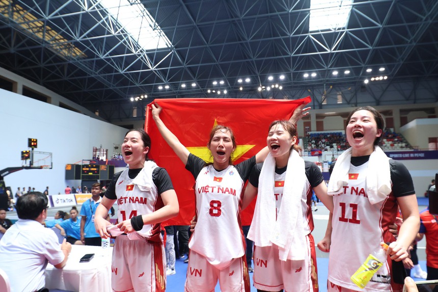 Những người hùng bóng rổ 3x3 nữ Việt Nam ở SEA Games 32 - Ảnh 8. Những người hùng bóng rổ 3x3 nữ Việt Nam ở SEA Games 32 - Ảnh 8.