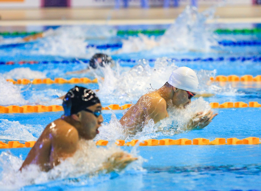 Phá kỷ lục SEA Games, kình ngư Việt Nam tặng HCV cho bà nội quá cố - Ảnh 8.