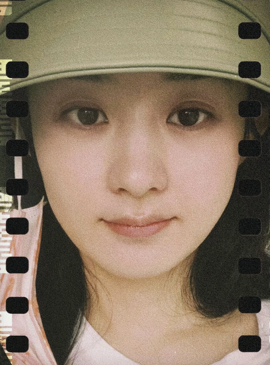 Triệu Lệ Dĩnh khoe bộ ảnh chuẩn “visual” kỷ niệm 17 năm vào nghề, nhan sắc “mẹ 1 con” ngày càng lên hương - Ảnh 4.