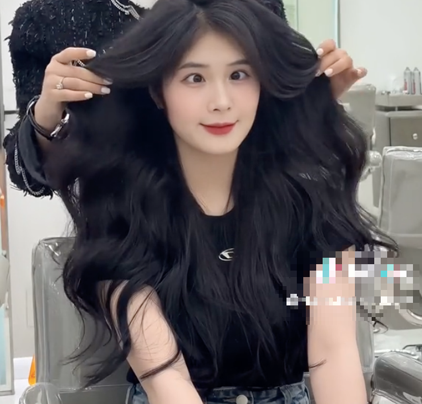 Quỳnh Alee chăm tút tát nhan sắc, hé lộ về số lượng 'nửa kia' - Ảnh 2. Quỳnh Alee chăm tút tát nhan sắc, hé lộ về số lượng 'nửa kia' - Ảnh 2.