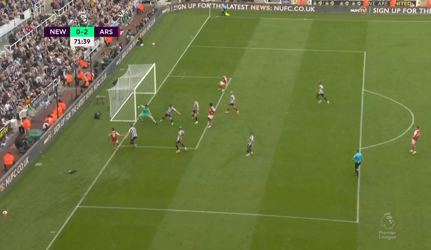 Odegaard lập siêu phẩm, Arsenal thắng thuyết phục Newcastle, thu hẹp khoảng cách với Man City - Ảnh 2.