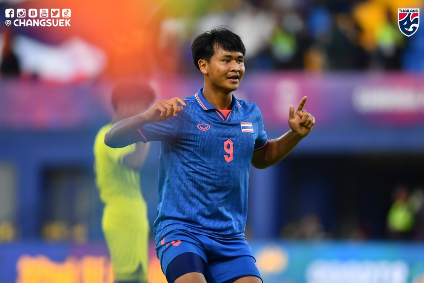 Cầu thủ 17 tuổi đe dọa U22 Việt Nam - Ảnh 2.