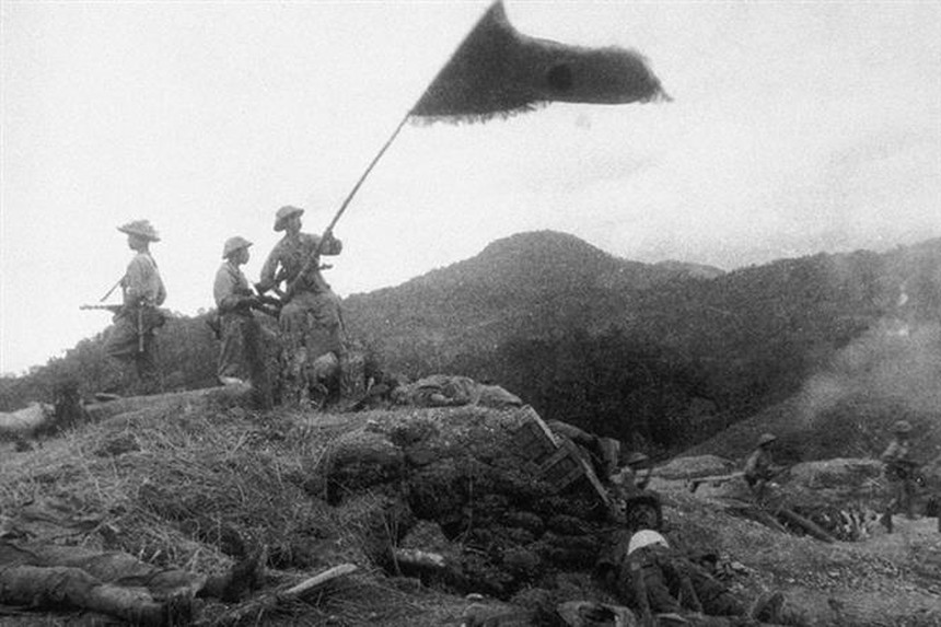 Đường lối chiến tranh nhân dân trong chiến thắng lịch sử Điện Biên Phủ - Ảnh 6. Đường lối chiến tranh nhân dân trong chiến thắng lịch sử Điện Biên Phủ - Ảnh 6.