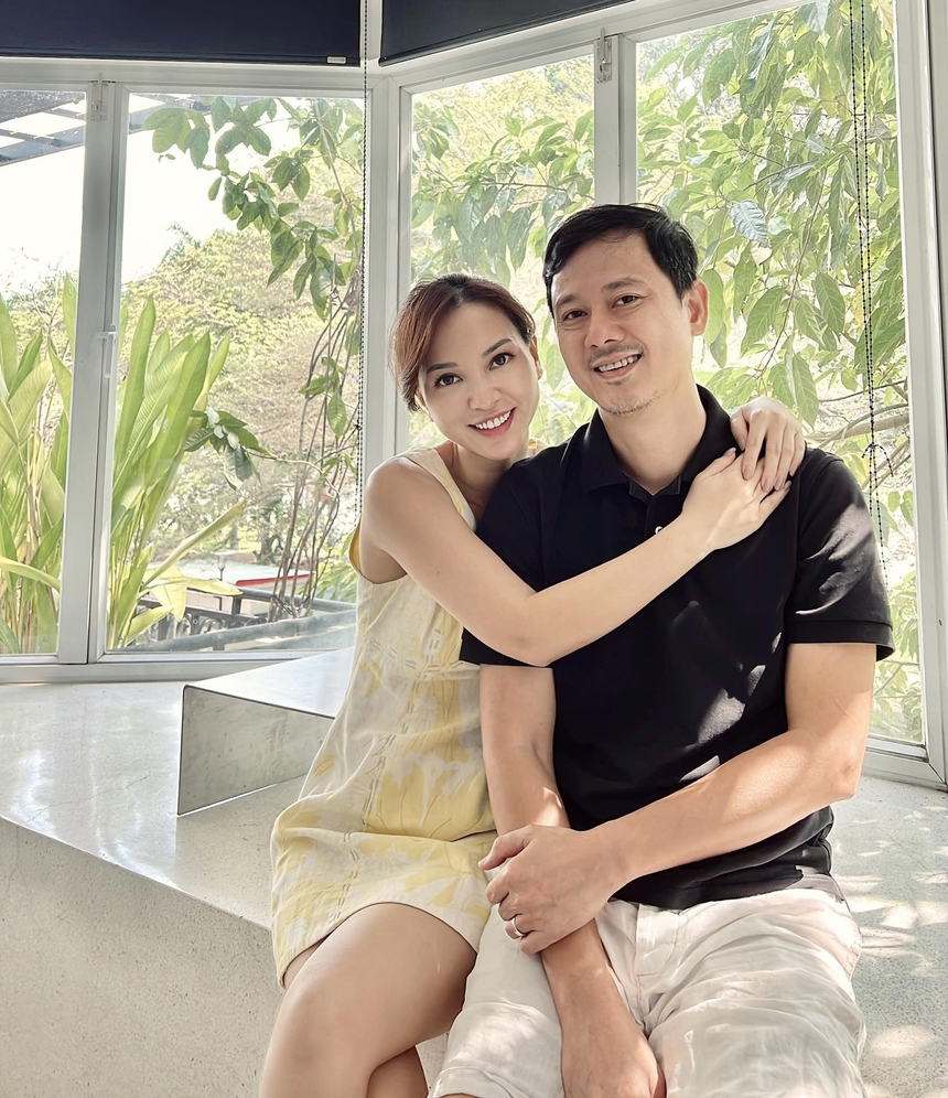 Nữ CEO sống trong penthouse 600m2 bị đàn ông lạ gọi điện làm phiền, chồng có cách xử lý cao tay - Ảnh 2.