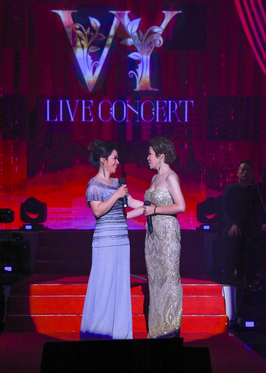 Thương tiếc ca sĩ, NSƯT Trần Hồng VY (1979 - 2023): Tiếng chim mãi còn khao khát hót - Ảnh 2.