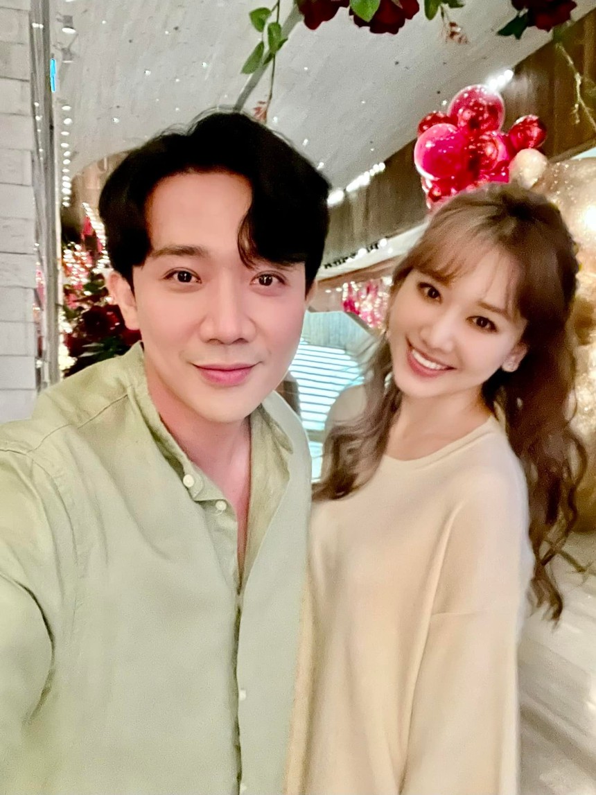 Hôn nhân Trấn Thành - Hari Won: 11 tháng hẹn hò, 7 năm chung sống và hàng tá lần mệt mỏi vì hai chữ "hợp đồng" - Ảnh 10. Hôn nhân Trấn Thành - Hari Won: 11 tháng hẹn hò, 7 năm chung sống và hàng tá lần mệt mỏi vì hai chữ "hợp đồng" - Ảnh 10.