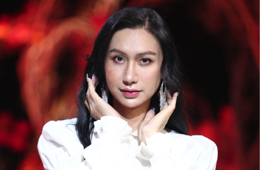 Ca sĩ Lynk Lee: Buồn vì bị công kích, vừa nghe giọng Đen Vâu gọi đến là bật khóc - Ảnh 1. Ca sĩ Lynk Lee: Buồn vì bị công kích, vừa nghe giọng Đen Vâu gọi đến là bật khóc - Ảnh 1.