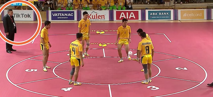 CẬN CẢNH môn thể thao 'khó' nhất SEA Games 32, trọng tài còn căng thẳng hơn cả VĐV - Ảnh 3.