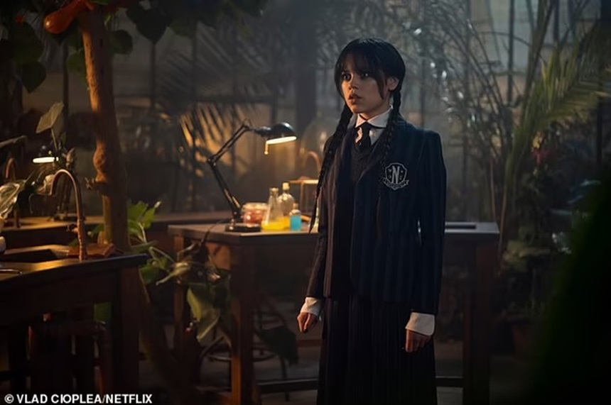 Jenna Ortega của 'Wednesday' chiến thắng ngoạn mục tại lễ trao giải MTV Movie & TV 2023 - Ảnh 3.