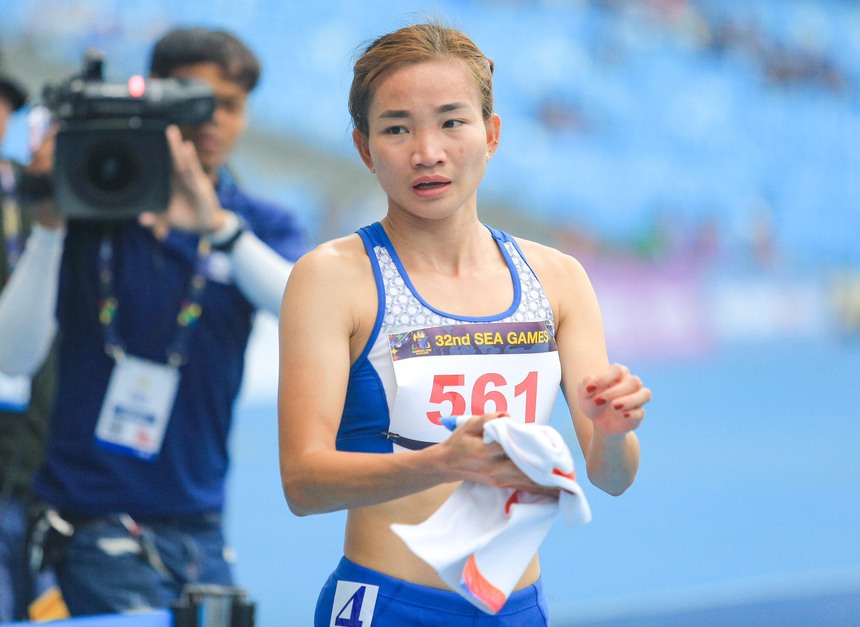 Nguyễn Thị Oanh: "Tôi từng suy sụp vì bị bệnh, từng nghĩ sẽ phải giải nghệ" - Ảnh 1.