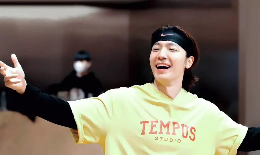 Thần tượng K-pop trở thành 'ông trùm' thời trang: G-Dragon, Baekhyun EXO… - Ảnh 7.