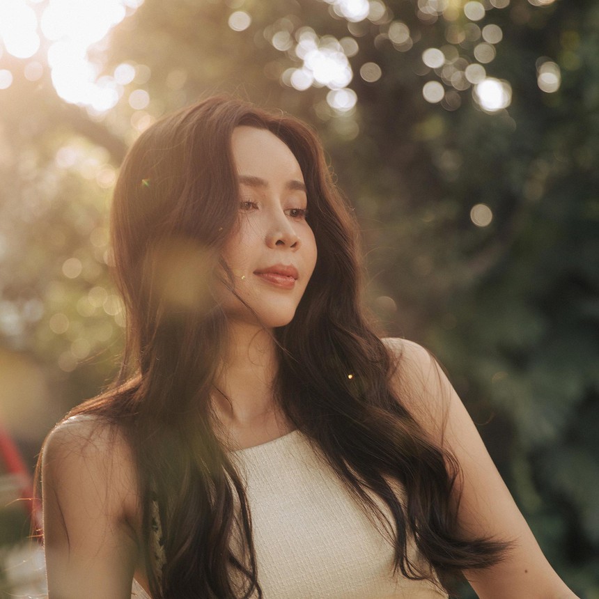 Lưu Hương Giang nhá hàng MV mới, tên ca khúc gây xôn xao - Ảnh 1.