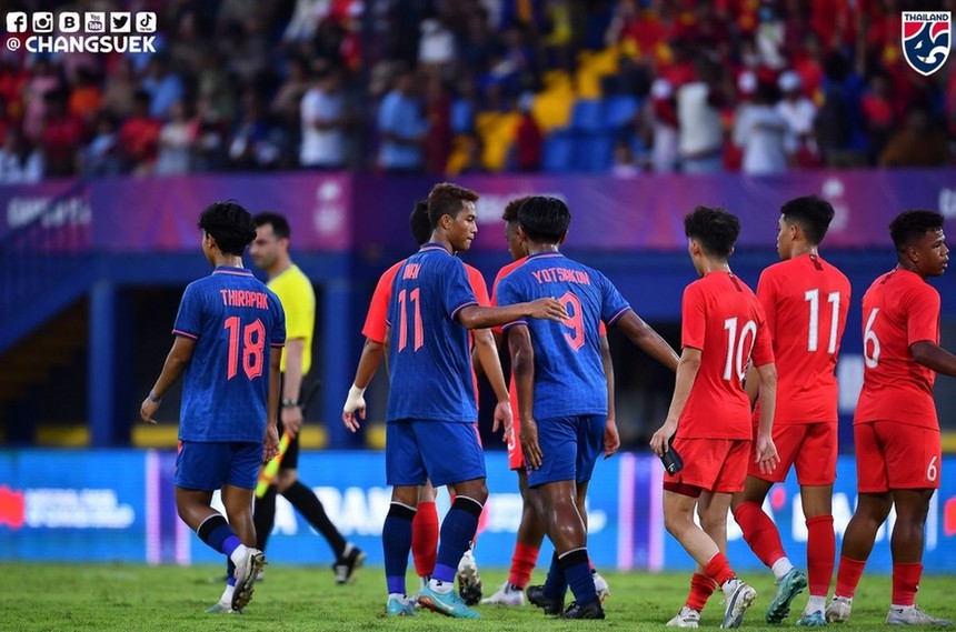 Báo Indonesia bất ngờ công kích: U22 Việt Nam sẽ không thể kết hợp với Thái Lan để loại Indonesia - Ảnh 1. Báo Indonesia bất ngờ công kích: U22 Việt Nam sẽ không thể kết hợp với Thái Lan để loại Indonesia - Ảnh 1.