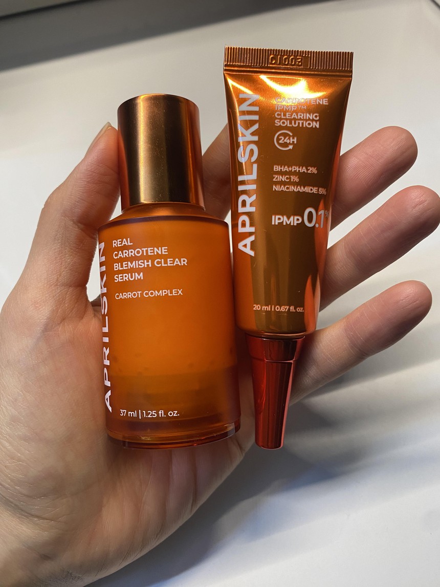 Đánh giá cặp đôi giúp giảm mụn chiết xuất cà rốt: Hiệu quả thấy rõ chỉ sau 2 tuần, tuy nhiên vẫn có 1 điểm trừ nhỏ  - Ảnh 1.