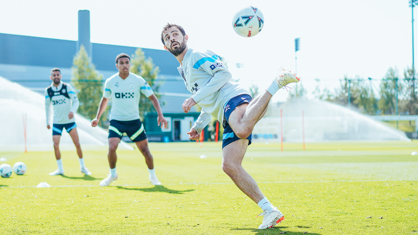 Tin nóng bóng đá tối 1/6: Barca phối hợp với Inter Miami để có Messi, kế sách 3 bên cùng có lợi - Ảnh 6.