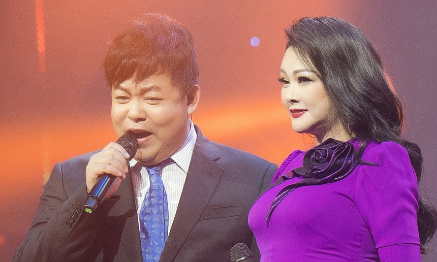 Như Quỳnh, Lệ Quyên, Trương Ngọc Ánh... và loạt sao nữ 'trẻ ra' khi hẹn hò bạn trai kém tuổi - Ảnh 1. Như Quỳnh, Lệ Quyên, Trương Ngọc Ánh... và loạt sao nữ 'trẻ ra' khi hẹn hò bạn trai kém tuổi - Ảnh 1.