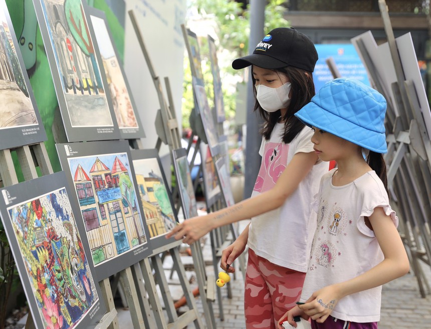 Trải nghiệm phố sách Hà Nội nhân Ngày Quốc tế thiếu nhi 1/6 - Ảnh 8.