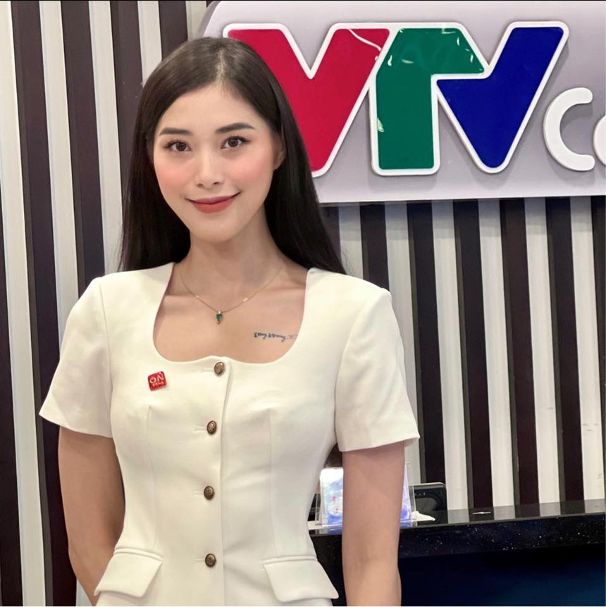 Mỹ nhân bóng chuyền Đặng Thu Huyền tuyên bố giải nghệ sớm, giờ thành MC thể thao vạn người mê - Ảnh 5.