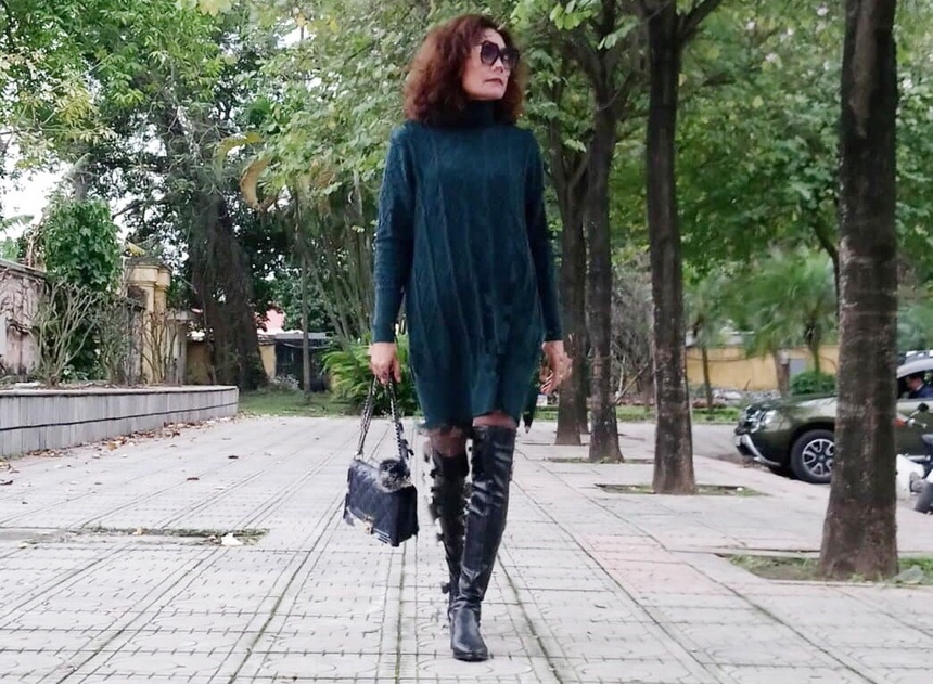 Phong cách trẻ trung, quý phái ngoài đời của cựu chủ công Hà Thu Dậu