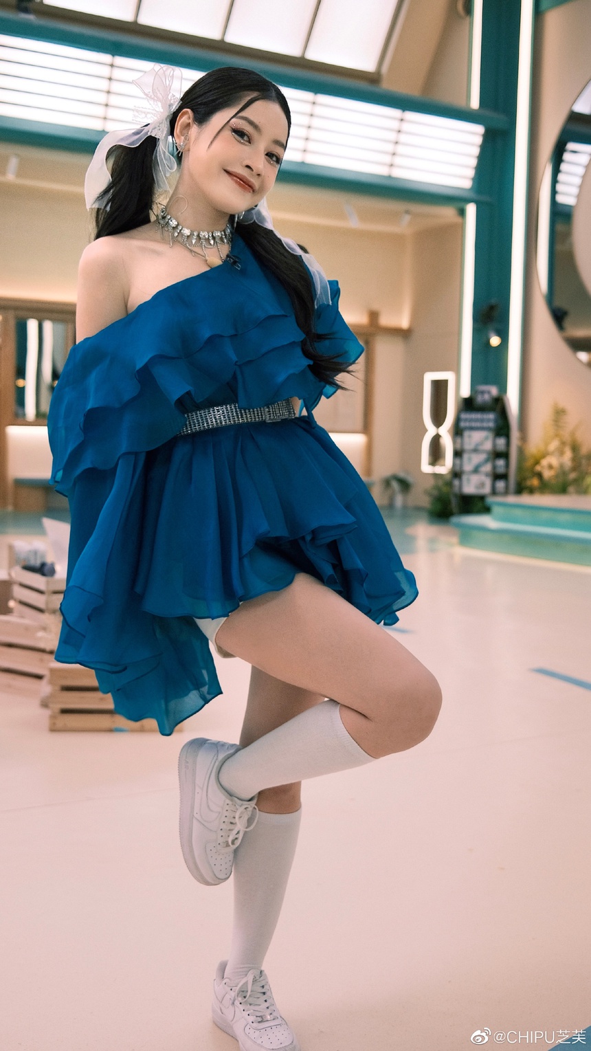 Nghi vấn Chi Pu sẽ tham gia show mới, chính thức "Trung tiến" - Ảnh 7.