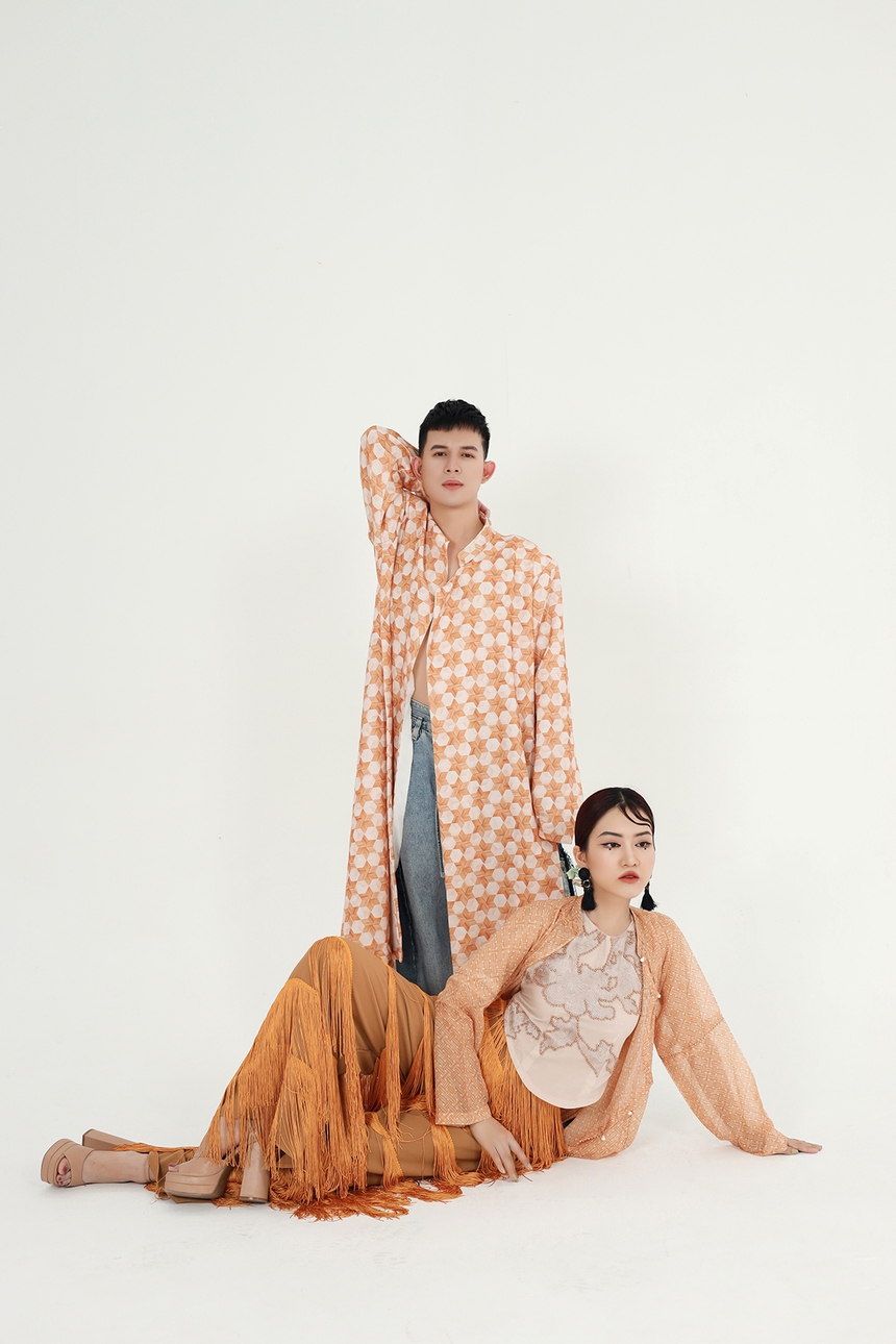 NTK Cao Minh Tiến ra mắt BST 'Tre' từ đồ Jeans tái chế - Ảnh 3.