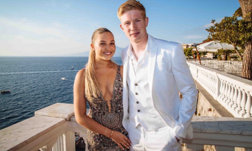 'Nóc nhà' của De Bruyne dự đoán một điều trúng phóc khiến chồng phải gật gù - Ảnh 3. 'Nóc nhà' của De Bruyne dự đoán một điều trúng phóc khiến chồng phải gật gù - Ảnh 3.