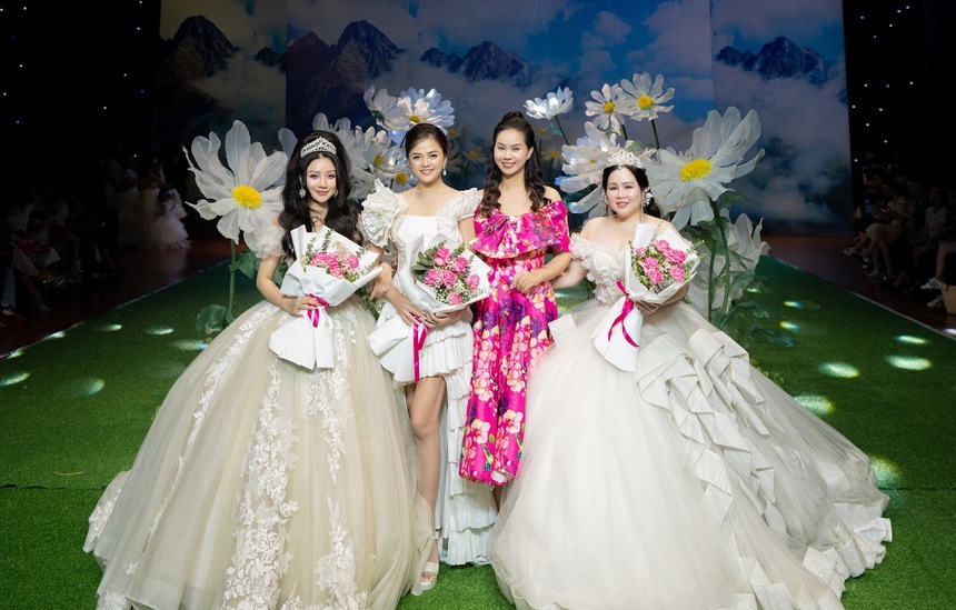 Thu Quỳnh, Thanh Hương, Hương Đinh hội tụ tại Vietnam Kids Fashion Week 2023 - Ảnh 8.