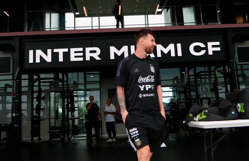 Hậu trường thể thao: Khôn như Messi khi đến Mỹ - Ảnh 1.