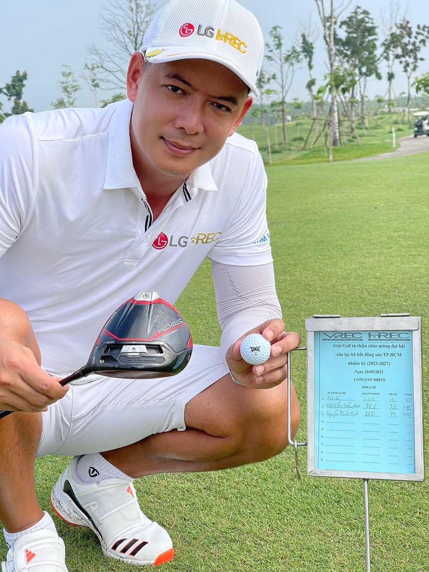 Bình Minh chia sẻ cuộc sống hạnh phúc viên mãn bên vợ doanh nhân và hai con gái - Ảnh 3.