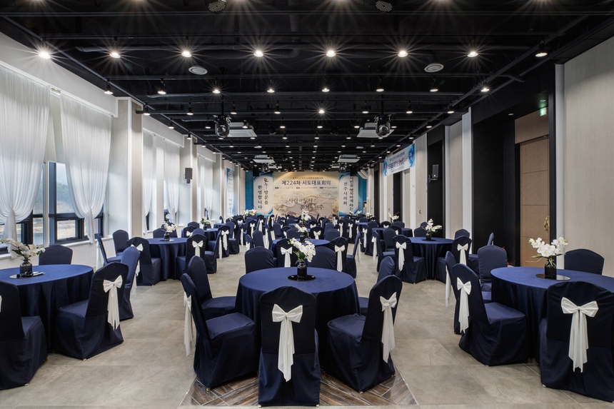 KTO Việt Nam tổ chức "Korea MICE Roadshow 2023" tại Hà Nội và TP. Hồ Chí Minh - Ảnh 1.