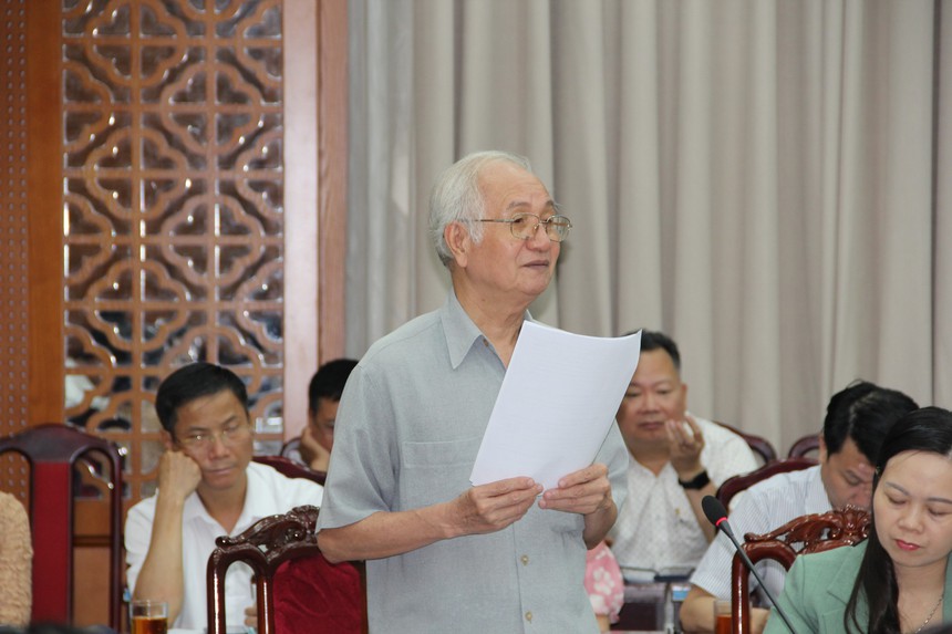 Nhiều ý kiến góp ý dự thảo Nghị quyết quy định diện tích nhà ở tối thiểu để đăng ký thường trú tại Hà Nội - Ảnh 2.