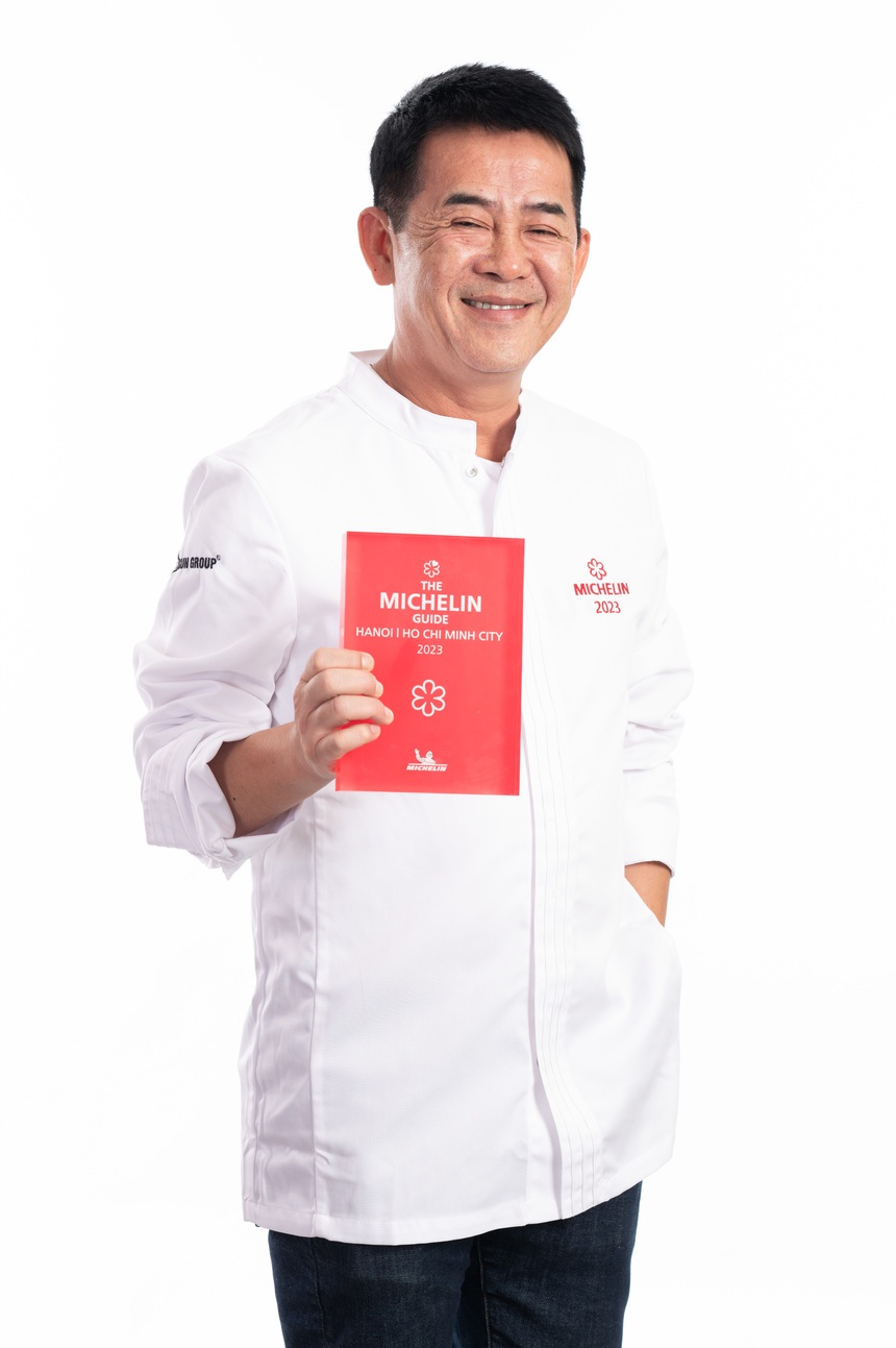 Chân dung đầu bếp các nhà hàng vừa được gắn sao Michelin - Ảnh 1.