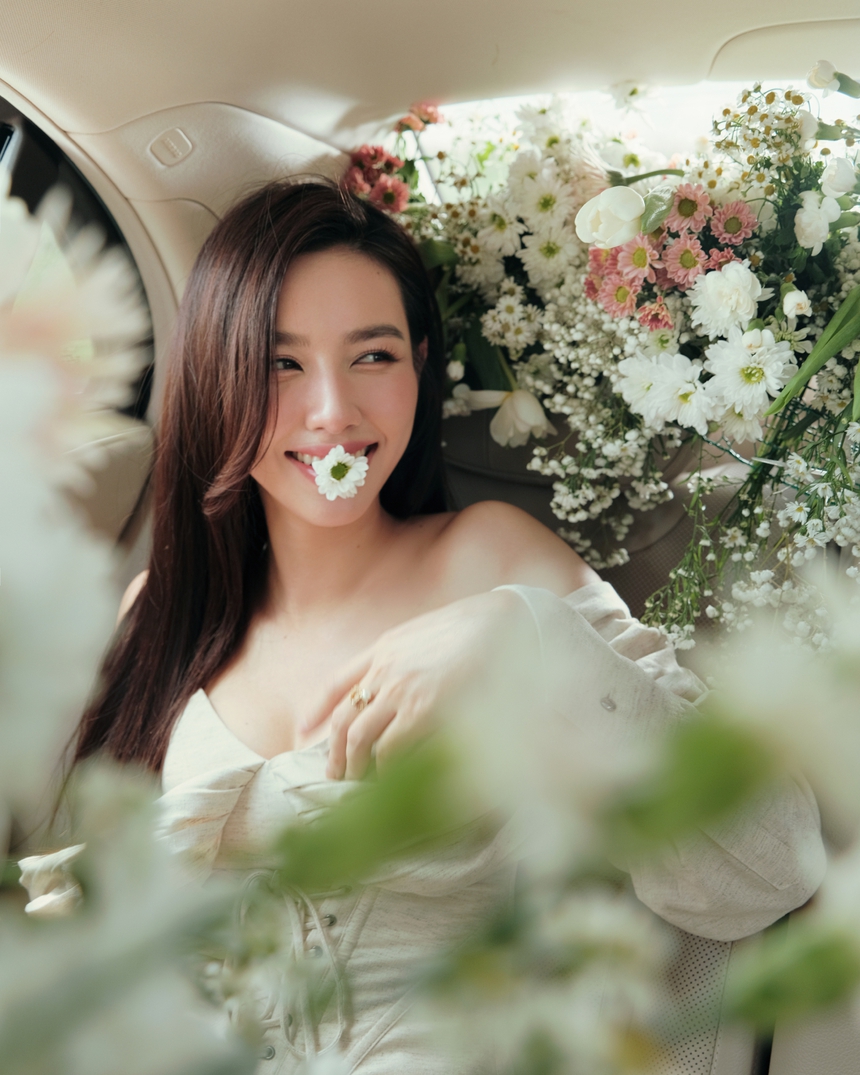 Hình ảnh khác lạ của Thùy Tiên hậu nhiệm kỳ hoa hậu quốc tế - Ảnh 3.