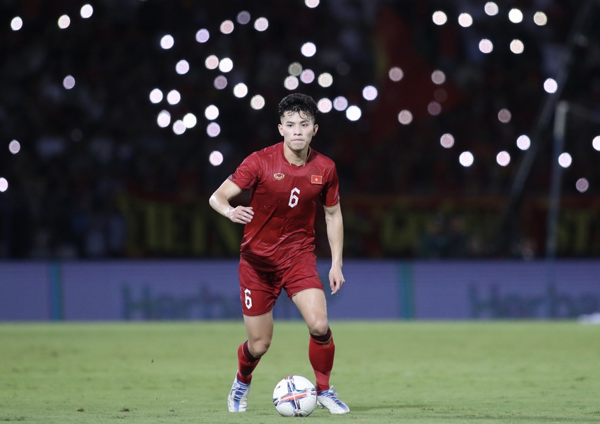 Sân Lạch Tray cực đẹp trong ngày Việt Nam thắng Hong Kong, ăn đứt sân Mỹ Đình - Ảnh 10.