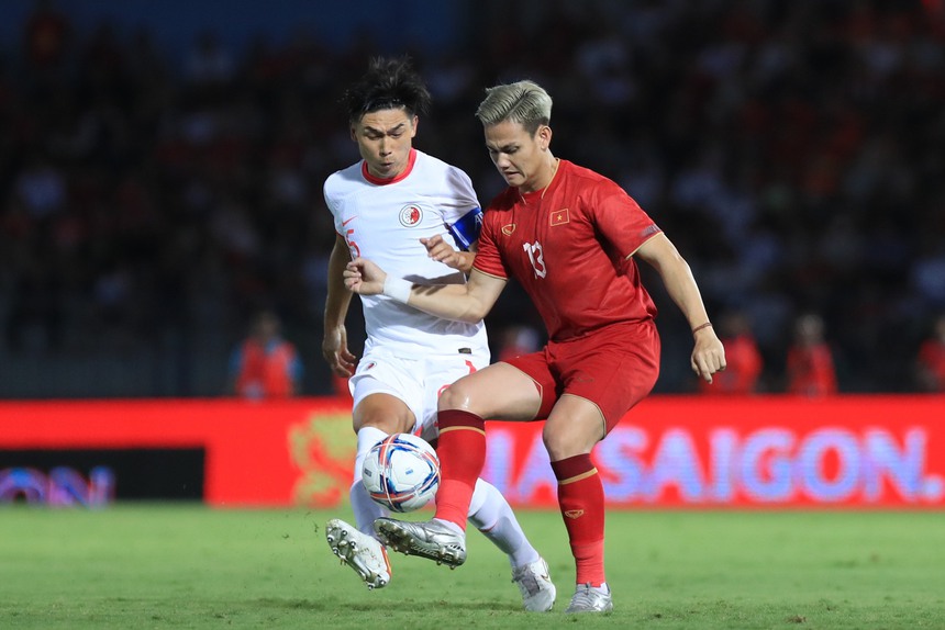 Báo Hong Kong (Trung Quốc) nhận xét đội nhà chơi ngang ngửa ĐT Việt Nam, tiếc nuối với 2 ‘cơ hội vàng’ bị bỏ lỡ - Ảnh 3.