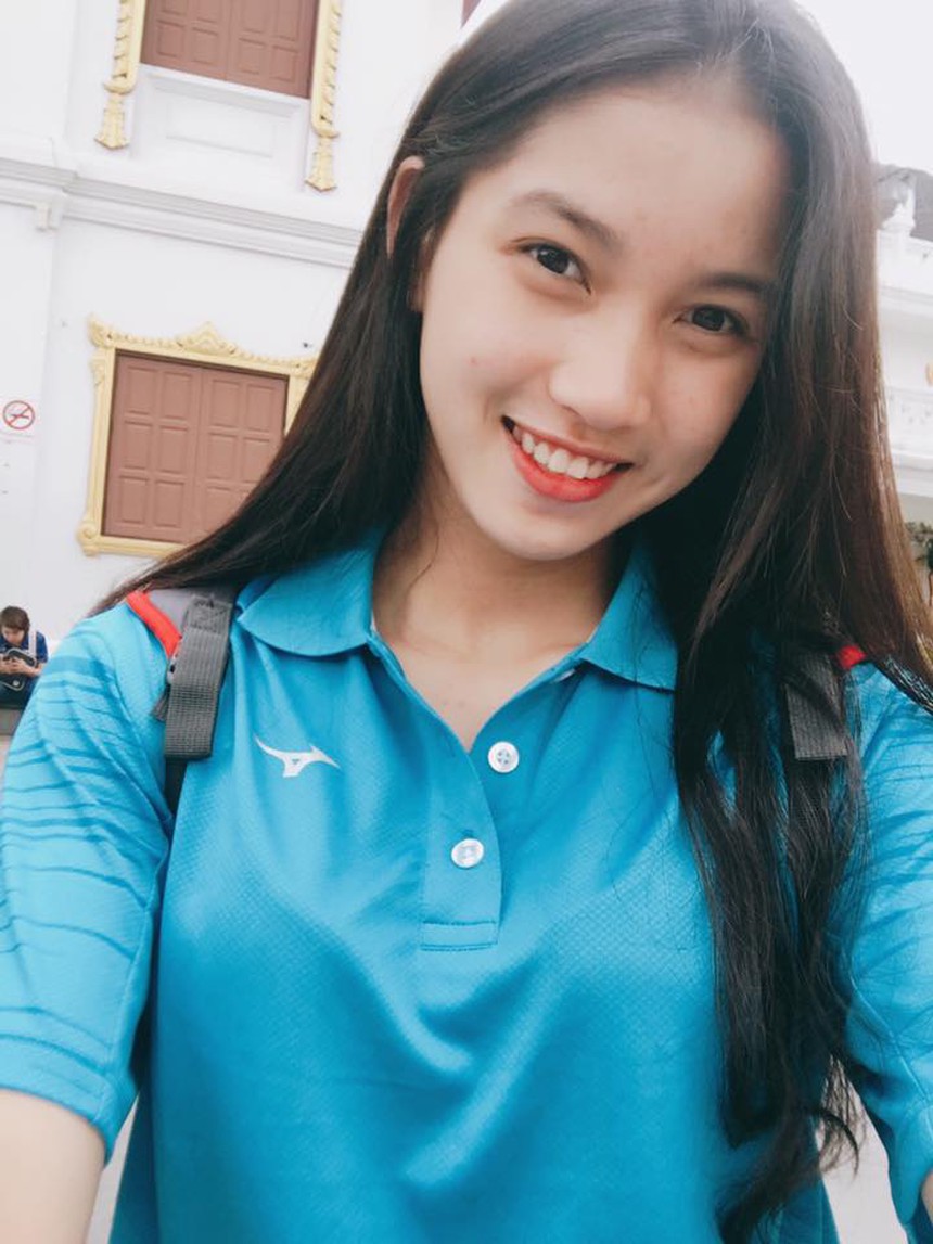 Xốn xang vì nữ chủ công 9X tài năng, đẹp trong sáng, hồn nhiên, ‘đánh cắp trái tim’ người hâm mộ bóng chuyền  Việt Nam - Ảnh 5.