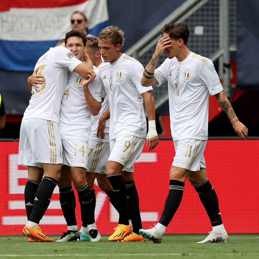 Tranh hạng 3 Nations League: Hai bộ mặt Thiên thanh - Ảnh 1.