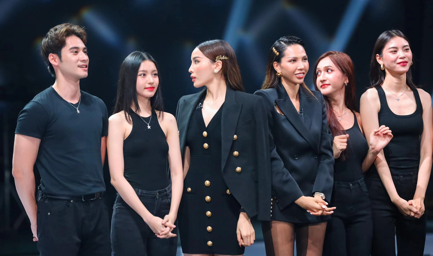 The Face Vietnam 2023 tập 3: Anh Thư hoá ‘Mười’, thẳng tay loại thí sinh của đàn em - Ảnh 7.