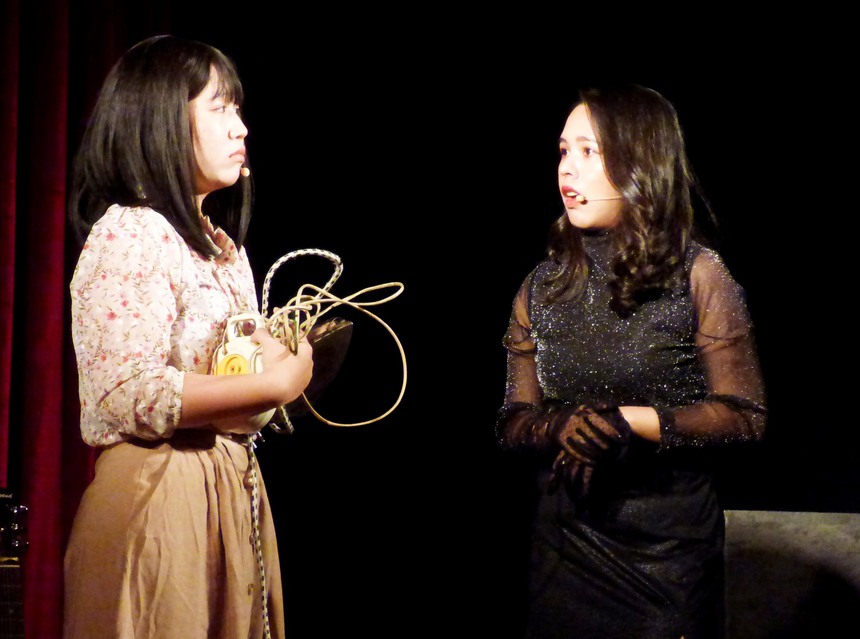 'Nằm khóc một mình': Khi người trẻ góp 100 triệu dựng kịch nói - Ảnh 2.