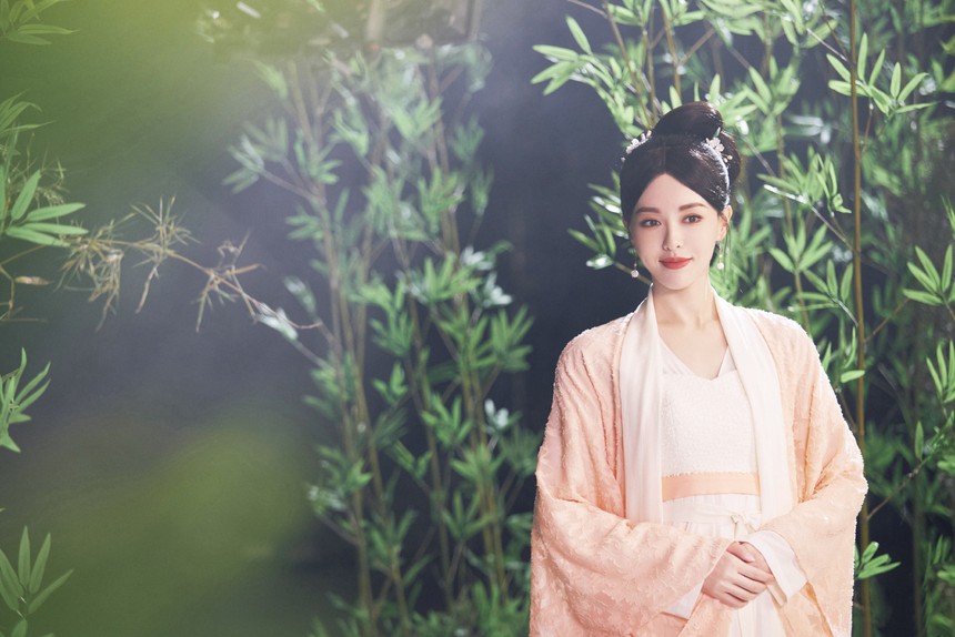 Đường Yên và chồng xa cách thời gian dài: Thêm 1 cặp đôi C-biz sắp 'toang'? - Ảnh 9. Đường Yên và chồng xa cách thời gian dài: Thêm 1 cặp đôi C-biz sắp 'toang'? - Ảnh 9.